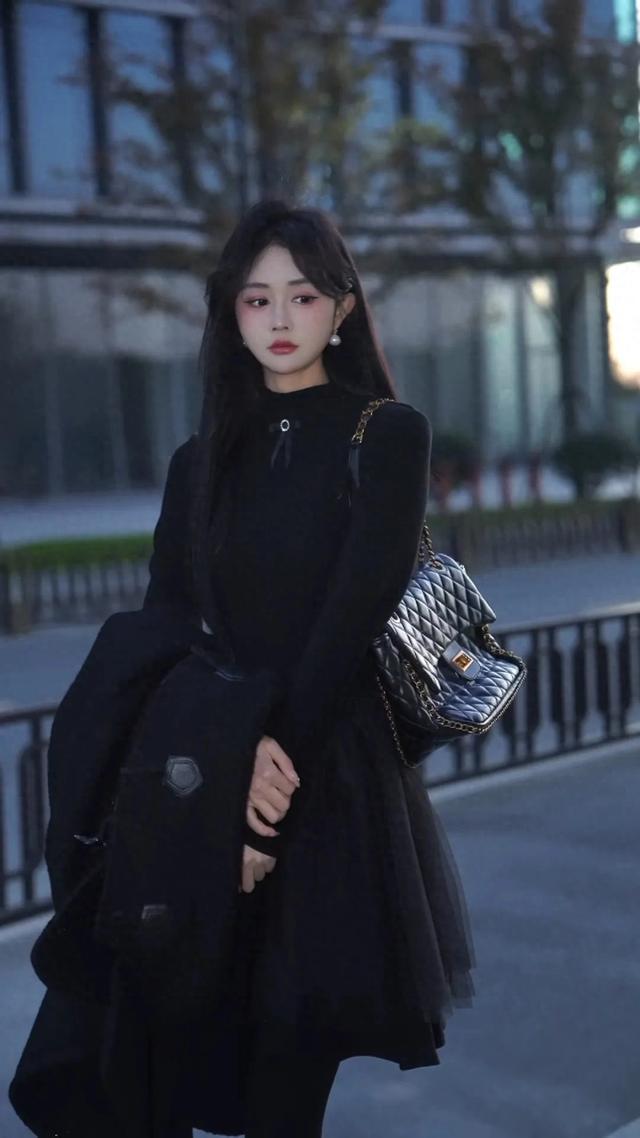 美女舞者在淘宝改写人生剧本从月薪5000到年销数亿(图3)
